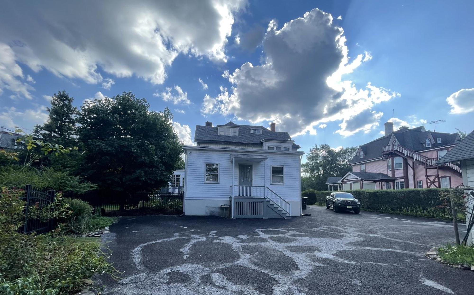 Hotel The White House Plainfield Exterior foto