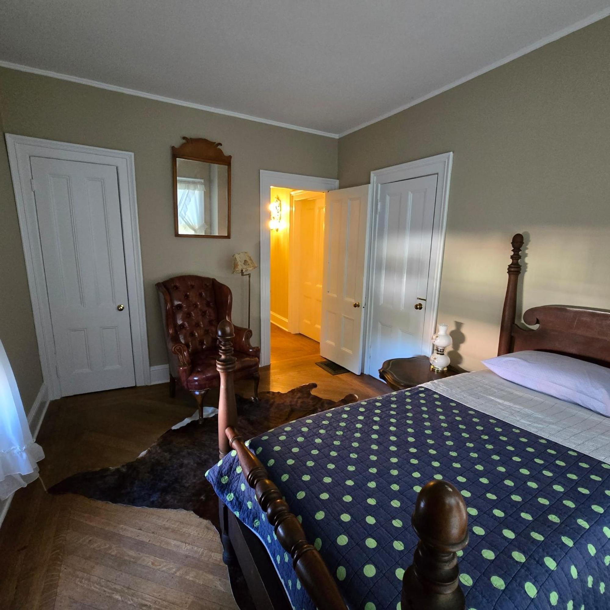 Hotel The White House Plainfield Exterior foto